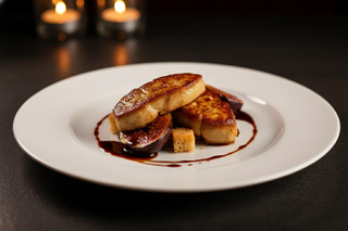 Pan-Seared French Foie Gras with Caramelised Fig and Balsamic Reduction